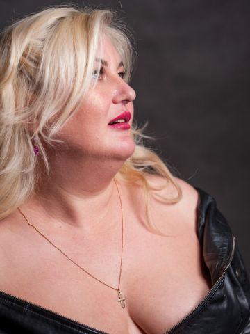 Майя Феникс